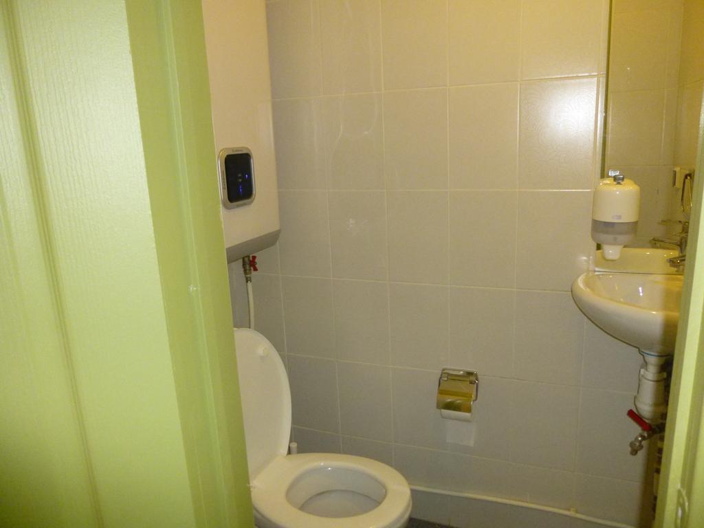 River Park Studio Apartment Pskov Bilik gambar